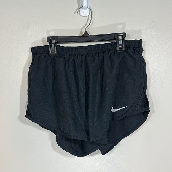 Nike Pants - Nike Dri-Fit Shorts Size Medium Athletic Workout Draw String running gym